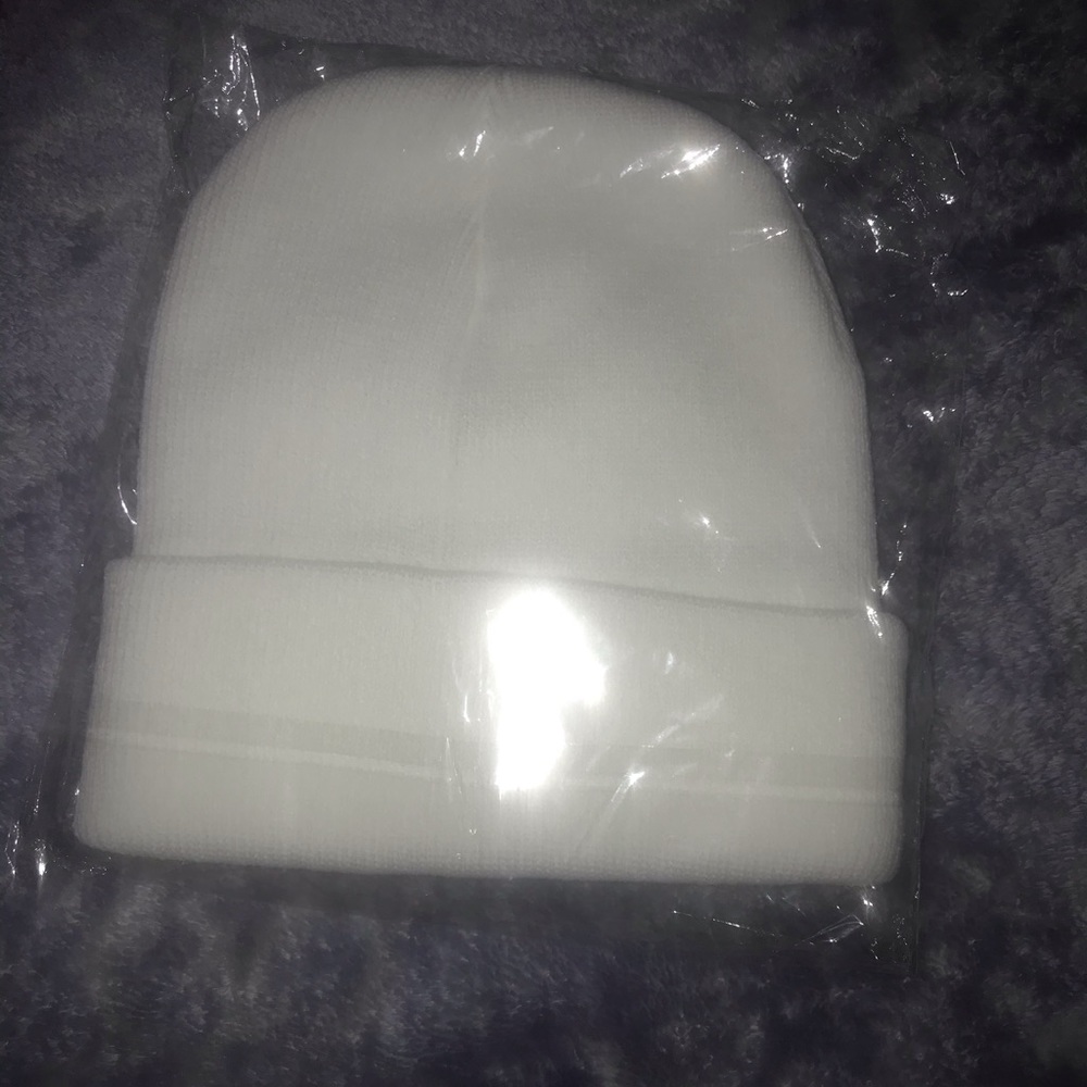 White Drew Beanie - Picture 3 of 3